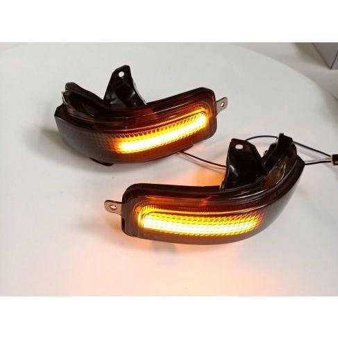 シーケンシャルタイプ LEDドアミラーウインカーランプ ニッサン NV350 シーケンシャルタイプ LEDドアミラーウインカーランプ ニッサン NV350