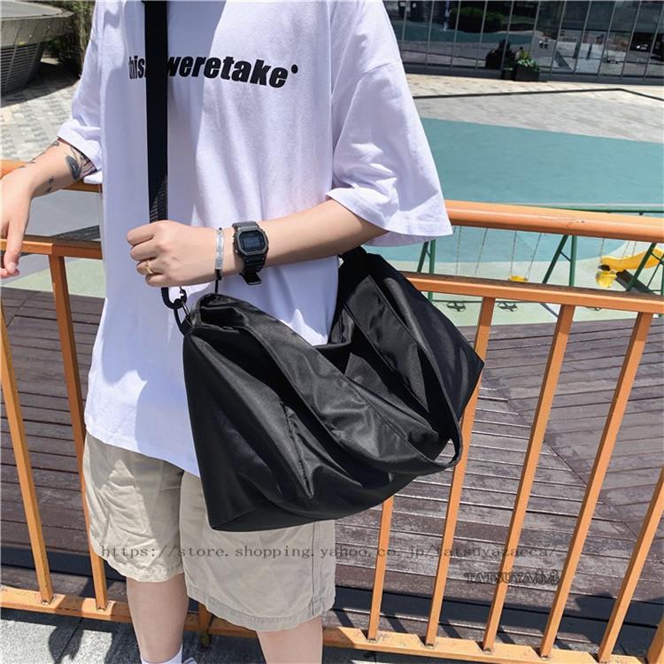 ショルダーバック バッグ メンズ 斜めがけ 男女兼用 帆布 大容量 韓国風 キャンパス カジュアル 人気 男女兼用 ペアルック 旅行 通勤 21litmbao0116 Tatsuya商店 通販 Yahoo ショッピング