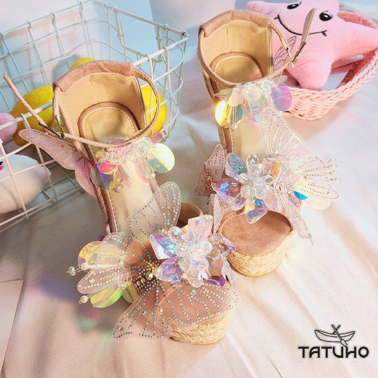 未使用品 バタフライ レディース ストラップ ウェッジソール 厚底 サンダル 蝶々 ナチュラル Zeo87 ベージュ 大人可愛い フェミニン キラキラ アンクルストラップ サンダル サイズ 39 Michiganestateplanning Com