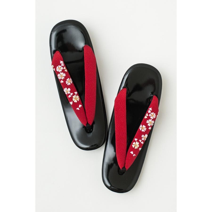 草履 レディース 痛くない 日本製 ぞうり おしゃれ 女性 刺繍鼻緒 着物