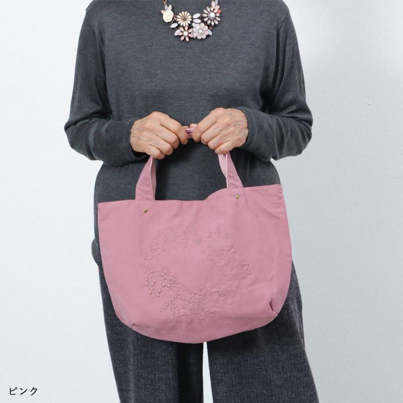 80代 バッグ 軽量 70代 60代 女性 プレゼント レディース 婦人 ピーチスキン風 花刺しゅう 手さげバッグ 鞄 かばん crc