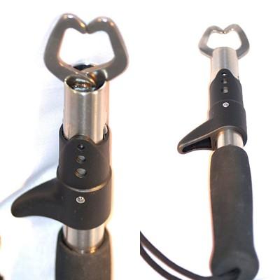 日本未入荷 フィッシュグリップ フィッシュキャッチャー 魚 魚掴み器 釣り ステンレス製 耐蝕性 軽量 コンパクト ブラックバス シーバス タチウオ Materialworldblog Com