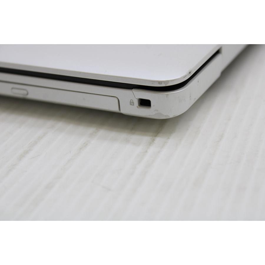 ノートパソコン DELL Inspiron 3580 Celeron 4205U 1.8GHz/8GB ノートパソコン DELL Inspiron 3580 Celeron 4205U 1.8GHz/8GB