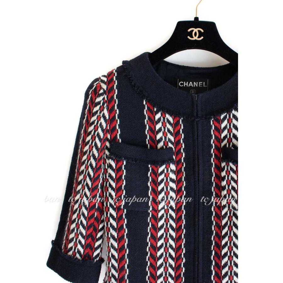 CHANEL シャネル スーツ カメリア付・トリコロール・ジャケット CHANEL シャネル スーツ カメリア付・トリコロール・ジャケット
