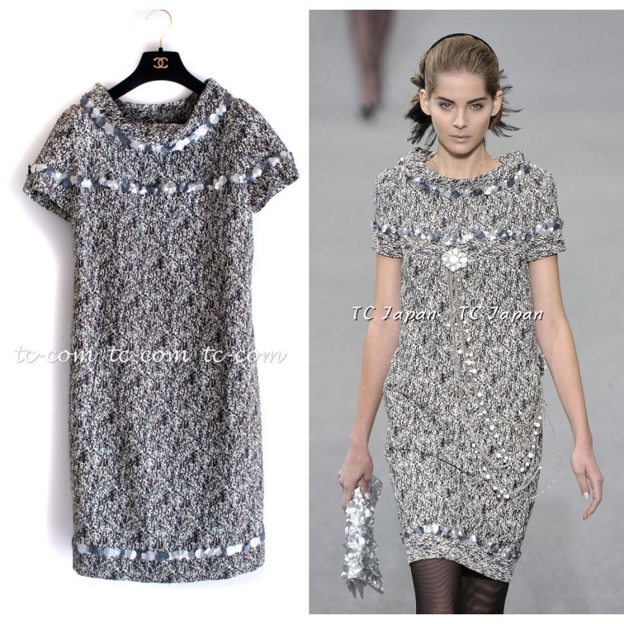 CHANEL シャネル グレー・ツイード・ワンピース コレクション CHANEL シャネル グレー・ツイード・ワンピース コレクション