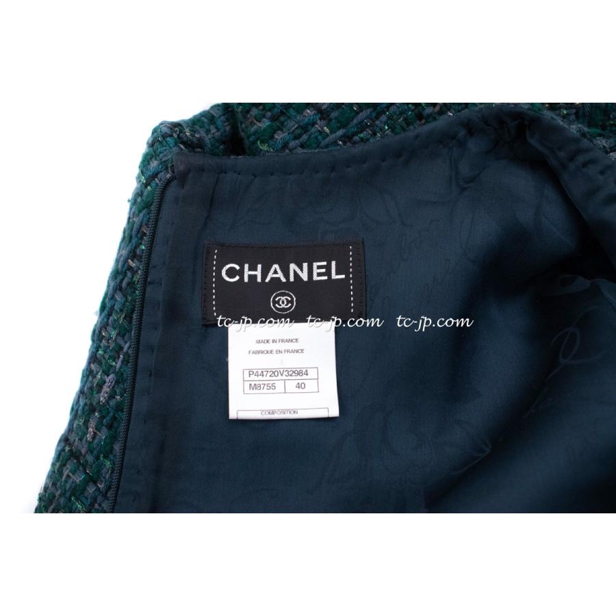 CHANEL シャネル ワンピース 貴重 グリーン・スパンコール CHANEL シャネル ワンピース 貴重 グリーン・スパンコール
