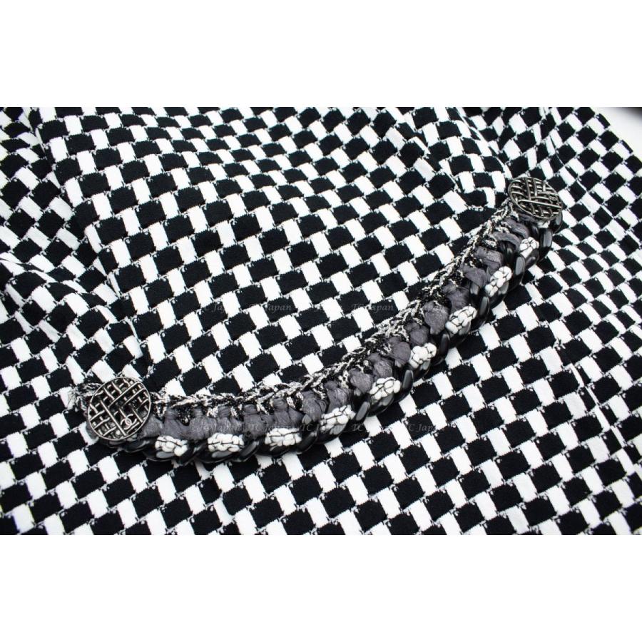 CHANEL 白黒チェック柄 フリル長袖トップス CHANEL 白黒チェック柄 フリル長袖トップス