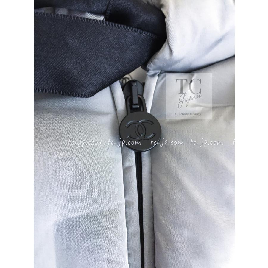 CHANEL（シャネル） ダウン ジャケット CHANEL 59万 ライトグレー