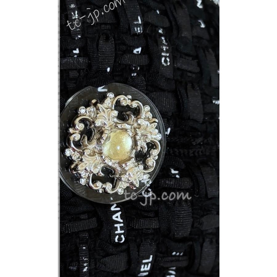 CHANEL シャネル ジャケット 131万 ブラック ロゴ リボンテープ CHANEL シャネル ジャケット 131万 ブラック ロゴ リボンテープ