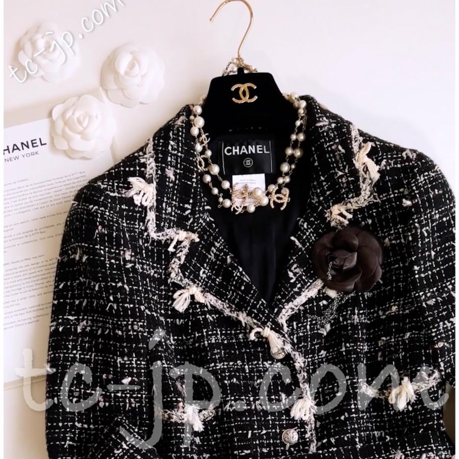 CHANEL（シャネル） ジャケット ブラック クリーム フリンジ