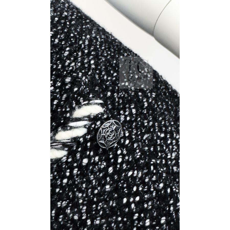 CHANEL ヴィンテージ ムートン シープスキン ワンピース フランス製 38 CHANEL（シャネル） ワンピース ブラック ファー トリム カシミヤ