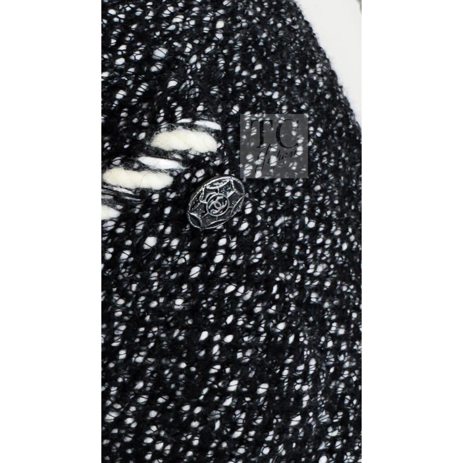 CHANEL（シャネル） ワンピース ブラック ファー トリム カシミヤ