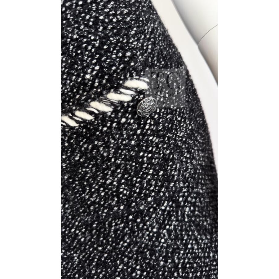 CHANEL（シャネル） ワンピース ブラック ファー トリム カシミヤ