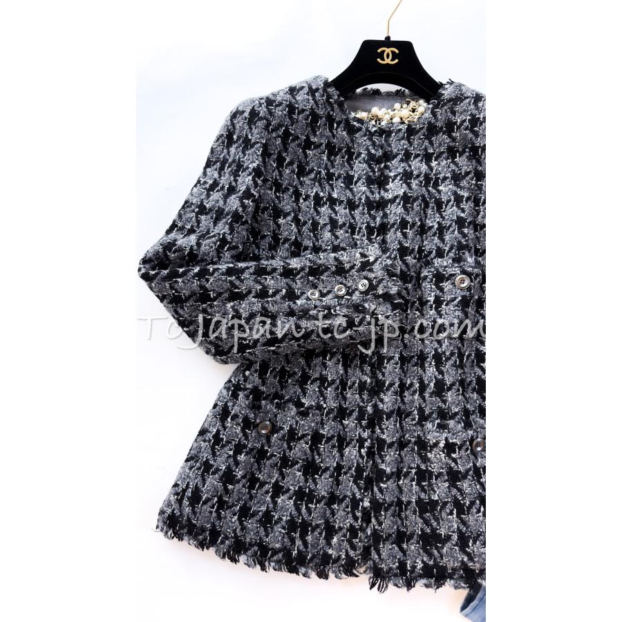 CHANEL シャネル ジャケット 貴重で珍しい! グレー ブラック CHANEL シャネル ジャケット 貴重で珍しい! グレー ブラック