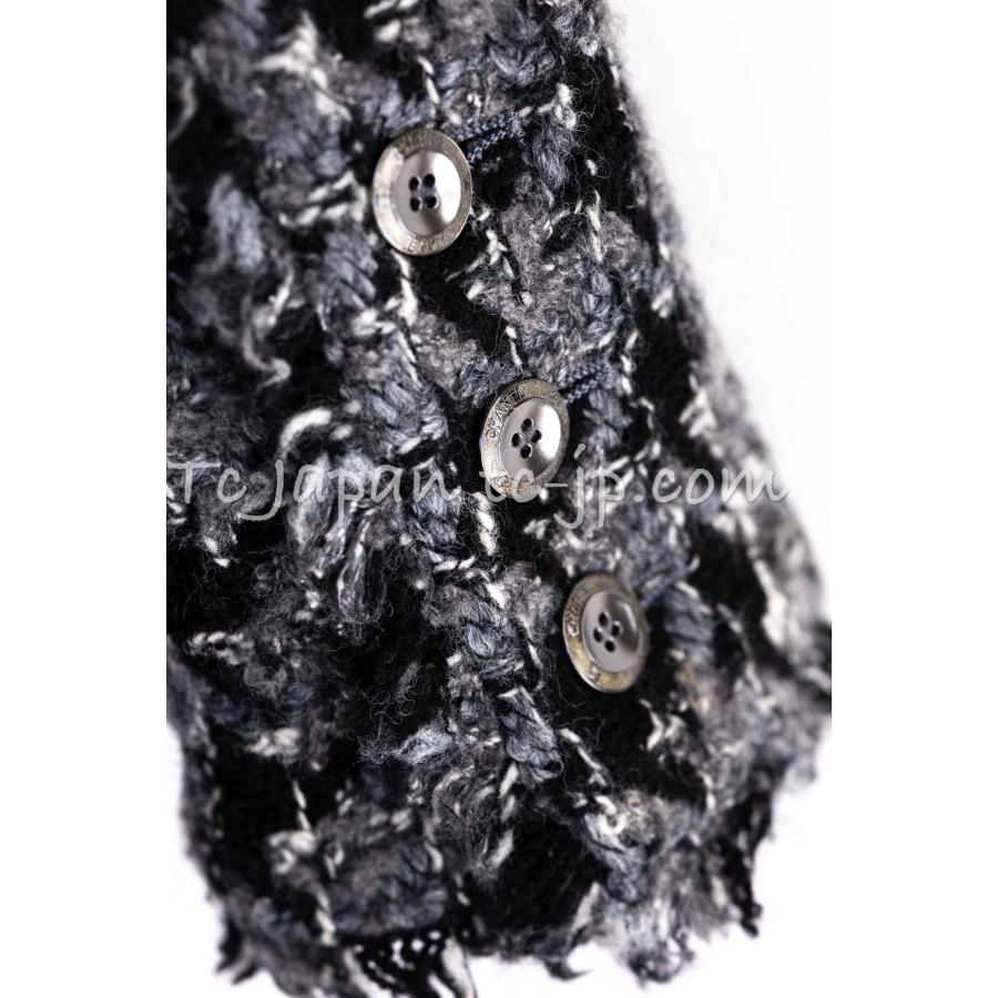 CHANEL シャネル ジャケット 貴重で珍しい! グレー ブラック CHANEL シャネル ジャケット 貴重で珍しい! グレー ブラック