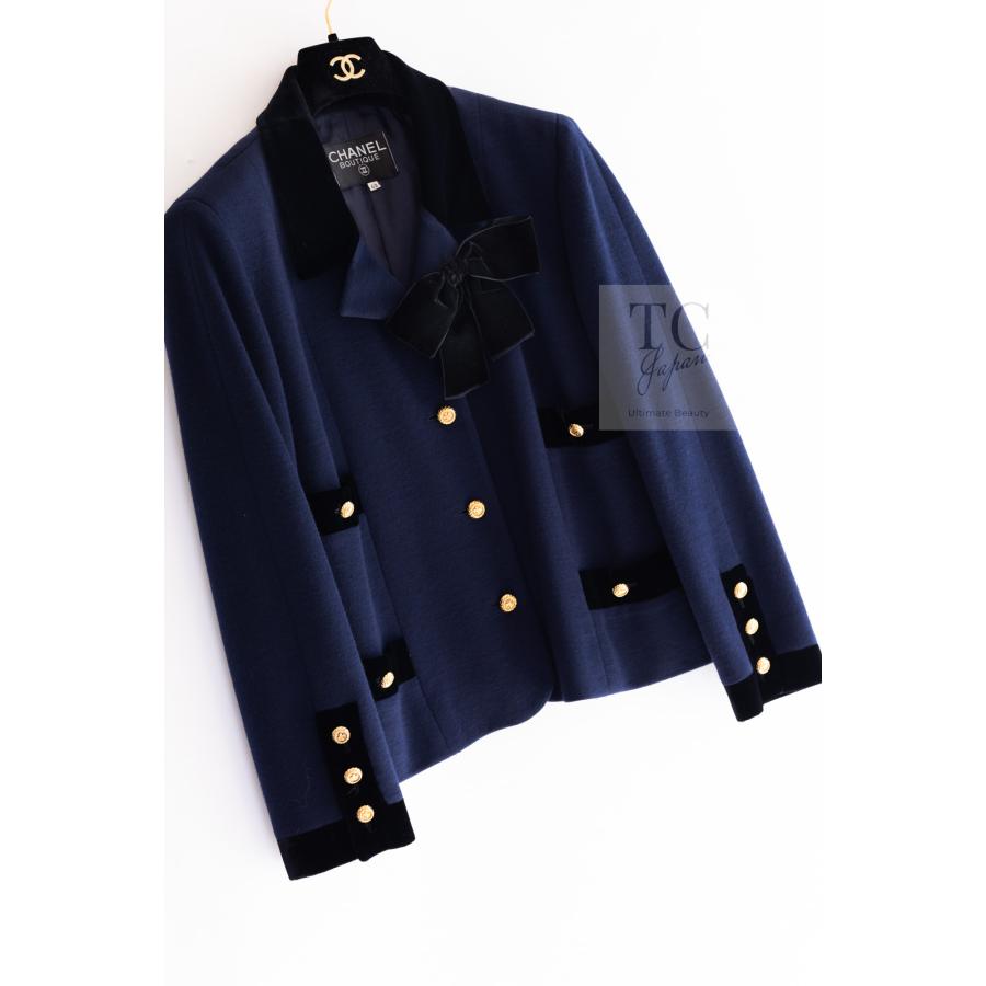 CHANEL（シャネル） スーツ ヴィンテージ ダークネイビー ブラック