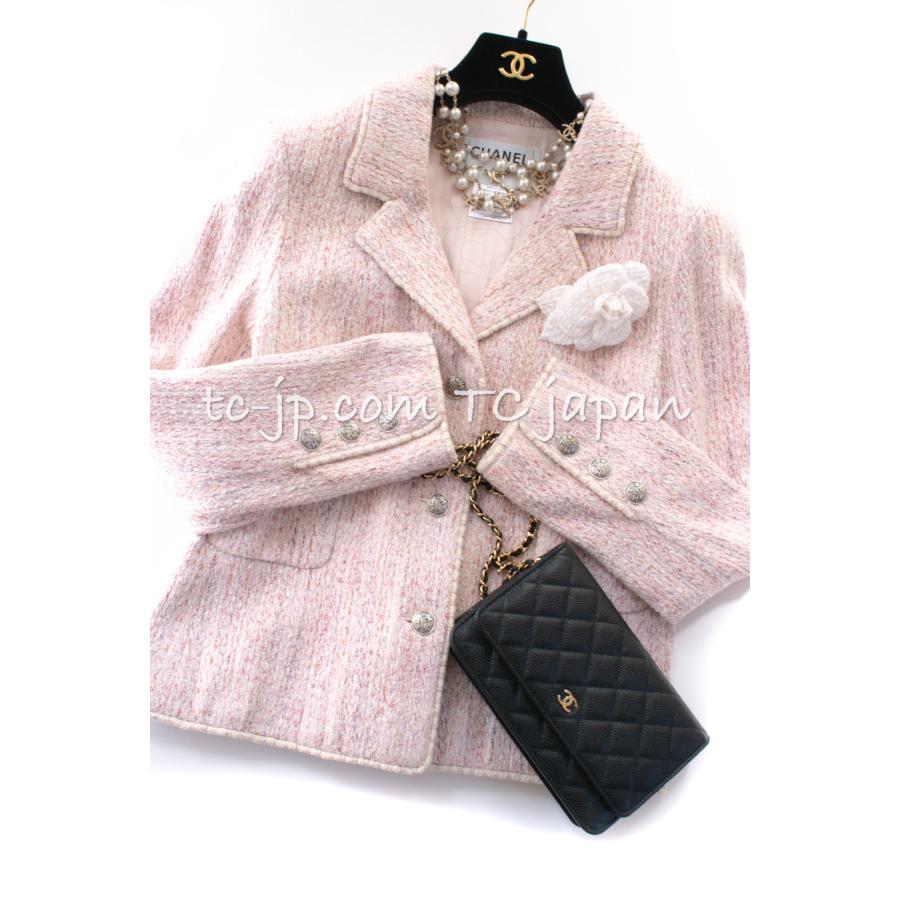 CHANEL シャネル ジャケット ほんのり桜さくらカラー ピンク CHANEL シャネル ジャケット ほんのり桜さくらカラー ピンク