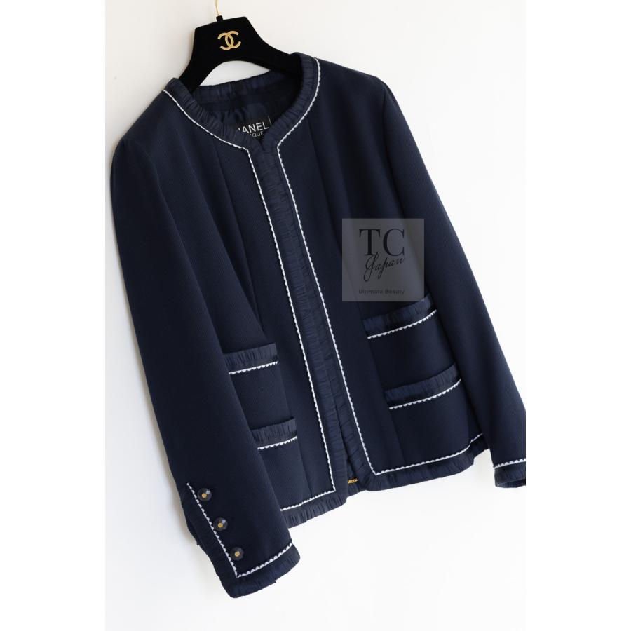 CHANEL（シャネル） ジャケット スーツ ネイビー 