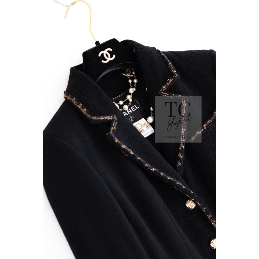 CHANEL（シャネル） ジャケット ブラック ゴールド ライン トリム