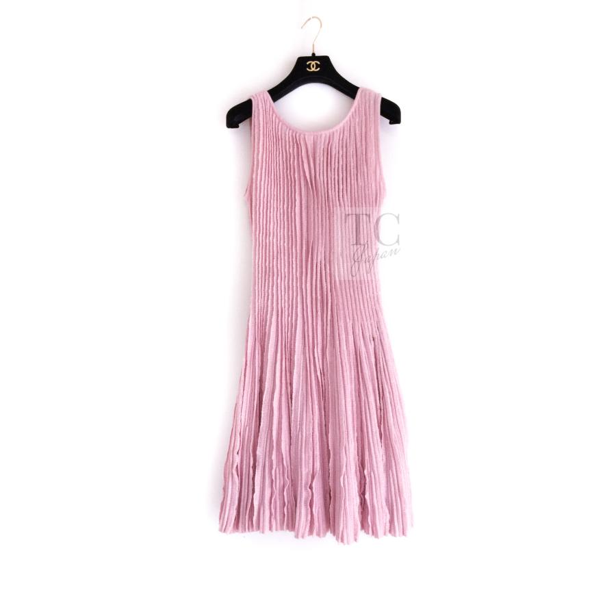 シャネル ワンピース CHANEL ピンク カシミア Aライン ニット ココマーク カール・ラガーフェルド 46万 超美品 34の画像