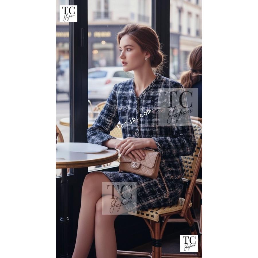 CHANEL（シャネル） ジャケット スーツ ネイビー ブルー アイボリー 