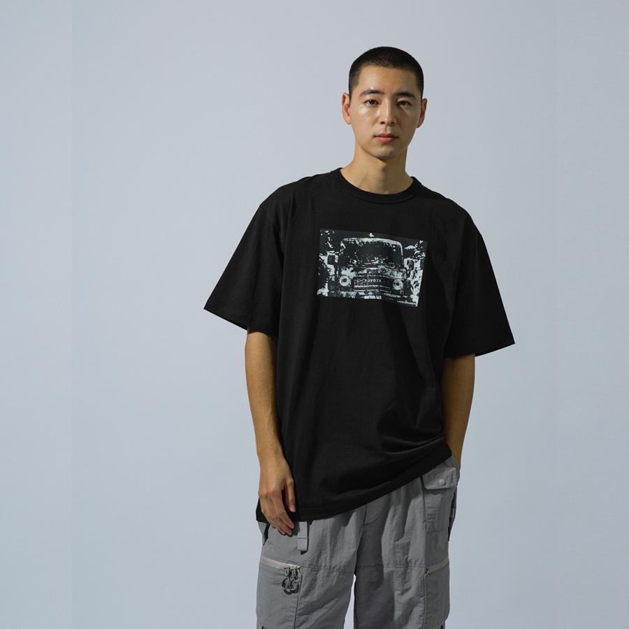 ファンキーフライデー　Tシャツ　黒 BLACK FRIDAY限定特別価格】ヘリテージ フォト グラフィック Tシャツ