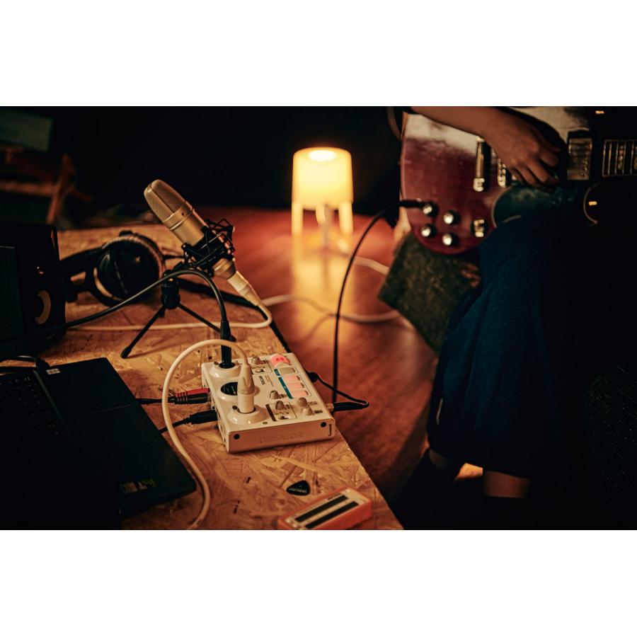 TASCAM(タスカム) US-42B MiNiSTUDIO CREATOR 黒 高音質 ボイスエフェクト リバーブ 効果音再生 Youtubeの画像