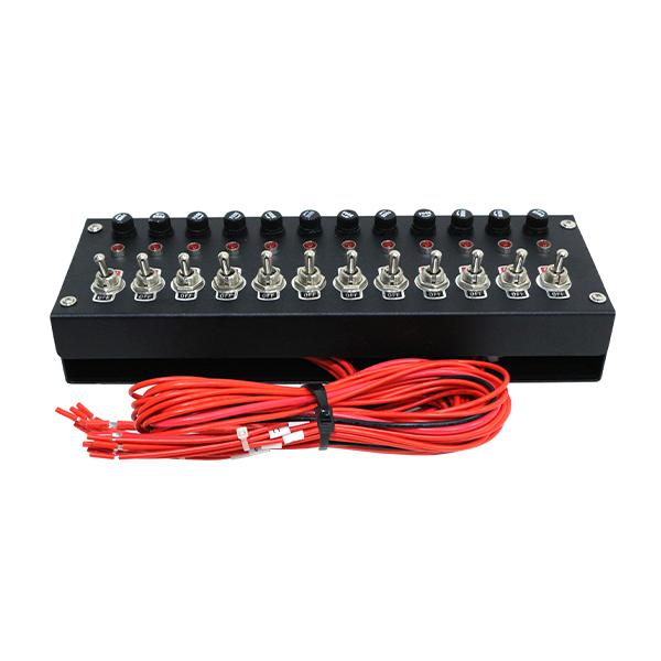 トラック デコトラ 12連スイッチボックス ブラック 12V 24V メイン