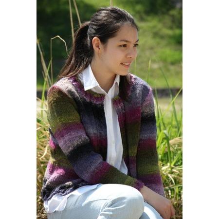 手編みのカーディガン　　　　　　　　　　（野呂英作くれよん使用） 手編みのカーディガン （野呂英作くれよん使用）