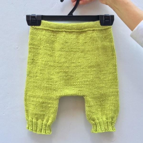 ハマナカ 1〜2歳用！エブリディソリッドで編むお尻のアップリケが  