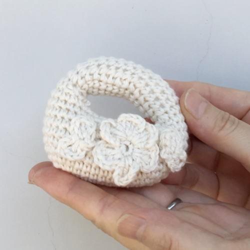 編み針セット オーガニックコットン１００ のポームベビーカラーで編むにぎにぎ ドーナツタイプ 手編みキット ハマナカ 赤ちゃん 無料編み図 Kitkomono0754 Cset 毛糸専門店 手編みオーエン屋 通販 Yahoo ショッピング