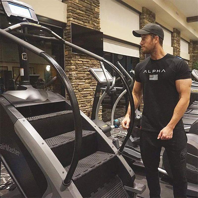 開店記念セール Shanliang ジムtシャツ ストレッチ 半袖 細身 フィットネス トレーニング 筋トレ スポーツ おしゃれ メンズ Xl ライトグ Cisama Sc Gov Br