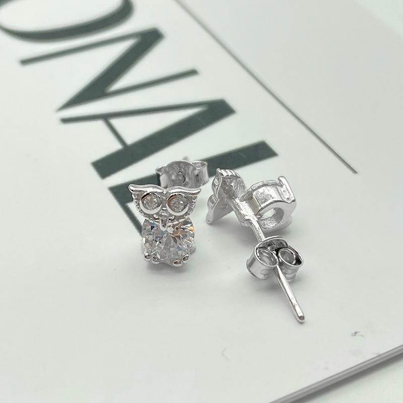 21春大特価セール ピアス レディース イヤリング プリンセス リーフ シンプル 人気 アレルギー対応 母の日 プレゼント 就職祝い 女性 誕生日プレゼント Wantannas Go Id