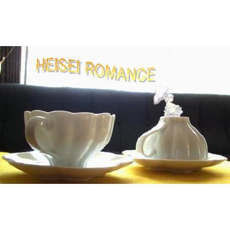 クリノリンドレス・ティーカップ＆プレート白磁2客セット】 (花の