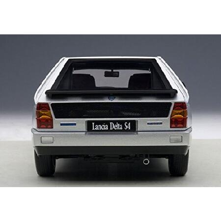 オートアート AUTOart 1/18 ランチア デルタ S4 ストラダーレ (グレー