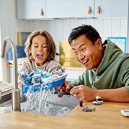 レゴ LEGO City Police Patrol Boat 60277 Building Kit; Cool Police Toy for Kids， New 2021 (276 Pieces)