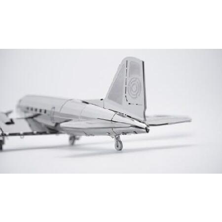 METAL-TIME REMARKABLE DOUGLAS, Douglas DC-3 Model, 3D Metal Airplane Model Mechanical Building Kit, Unique Wind-Up Moving Mechanism, Stainless Steel D_3
