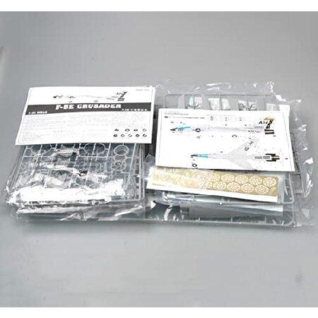 FMOCHANGMDP Fighter 3D Puzzles Plastic Model Kits， 1/32 Scale F-8E Crusader Fighter Model， Adult Toys and Gift，20.4 x 13.2Inchs_4