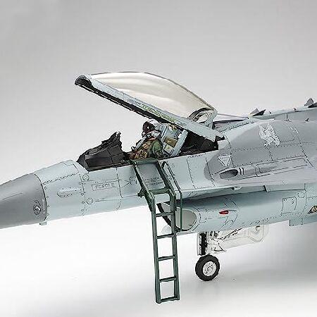 FMOCHANGMDP Fighter 3D Puzzles Plastic Model Kits， 1/32 Scale USAF F-16CJ Fighting Falcon Fighter Model， Adult Toys and Gift， 18.6 X 11.8Inchs_4