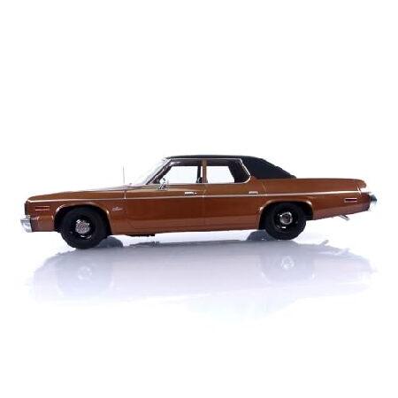 KK-Scale 1:18 Dodge Monaco Pompiers Chicago 1974 rouge / noir KKDC181125 modèle voiture