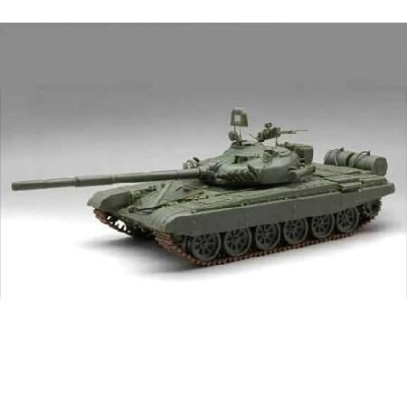 FMOCHANGMDP Tank 3D Puzzles Plastic Model Kits， 1/35 Scale T-72M Main Battle Tank Model， Adult Toys and Gift，8.5 x 4.3Inchs