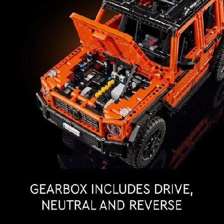 レゴ LEGO Technic Mercedes-Benz G 500 Professional Line Model Car Kits - Building Set of Mercedes G-Wagon for Adults, Ages 18+ - Gift for Birthdays wiの画像