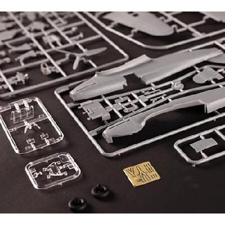FMOCHANGMDP Fighter 3D Puzzles Plastic Model Kits， 1/48 Scale RAF Hurricane Mk.IIC Model， Adult Toys and Gift， 7.9Inch x 10Inch_4
