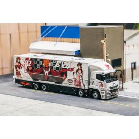 1/64 Tarmac Works Fuso Truck with Transporter White Graphics EVA