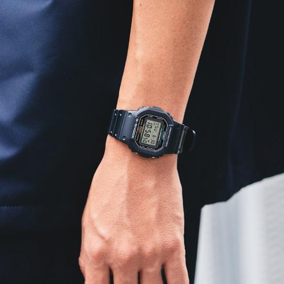 G-SHOCK CASIO カシオ Gショック メンズ腕時計 DW-5600UE-1JF 20%OFF
