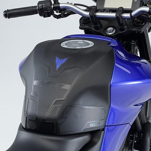 YAMAHA ヤマハ 4521407245239 20年モデルMT-03 MT-25共用　プロテクションパッド　センターと両サイドの3枚セット