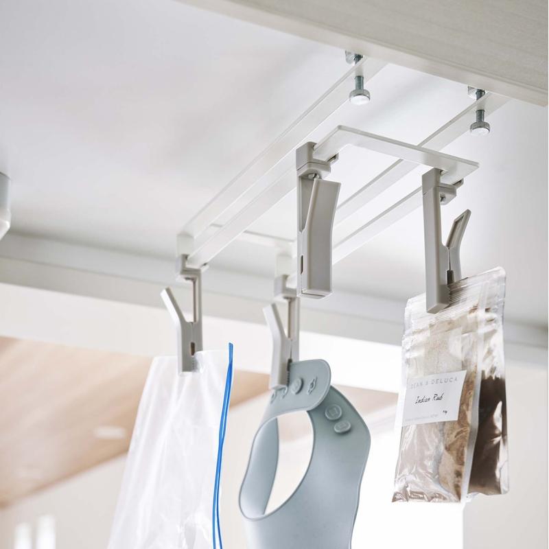 戸棚下回転式クリップ プレート 4連 ホワイト キッチン 台所 吊り下げ 収納 YAMAZAKI (山崎実業) 05485-5R2★ | Plate(山崎実業) | 08