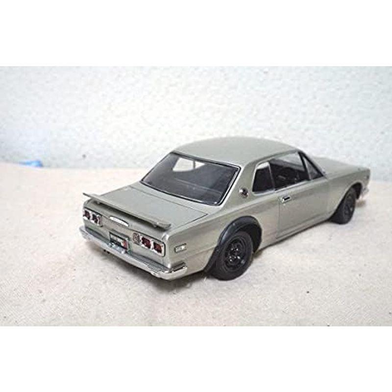 京商 日産 スカイライン 2000 GT-R (KPGC10) 1/18 ミニカー ハコスカ 