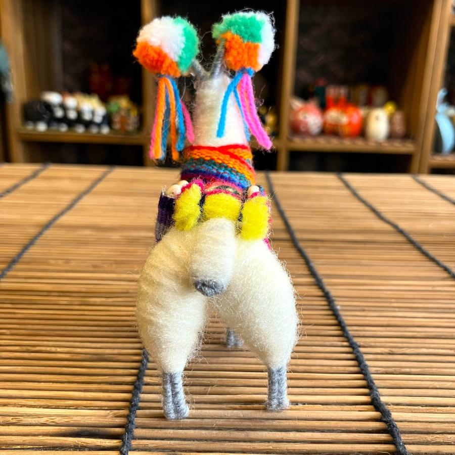 フェルト オブジェ アルパカ人形 置物 ミニサイズ ペルー 手作り