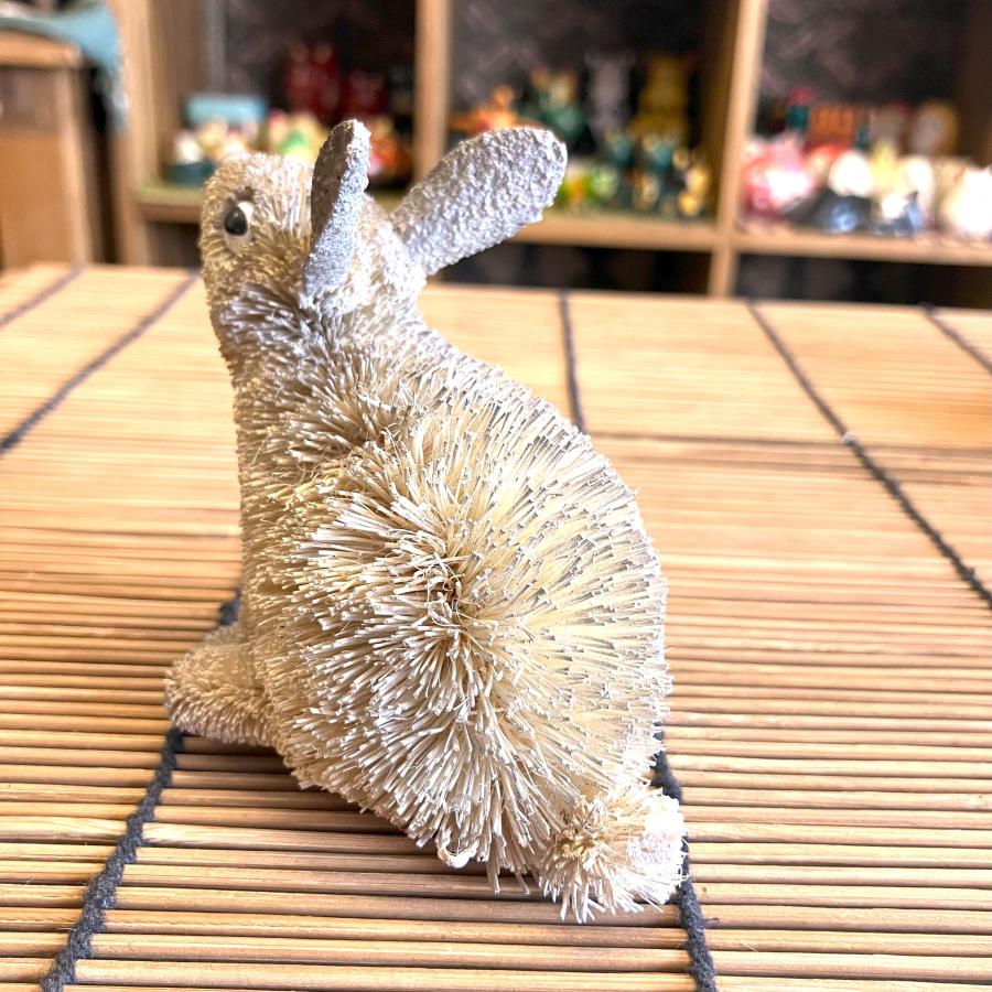 ウサギ 置物 うさぎ オブジェ ヤシ繊維 手作り お洒落 可愛い たわし